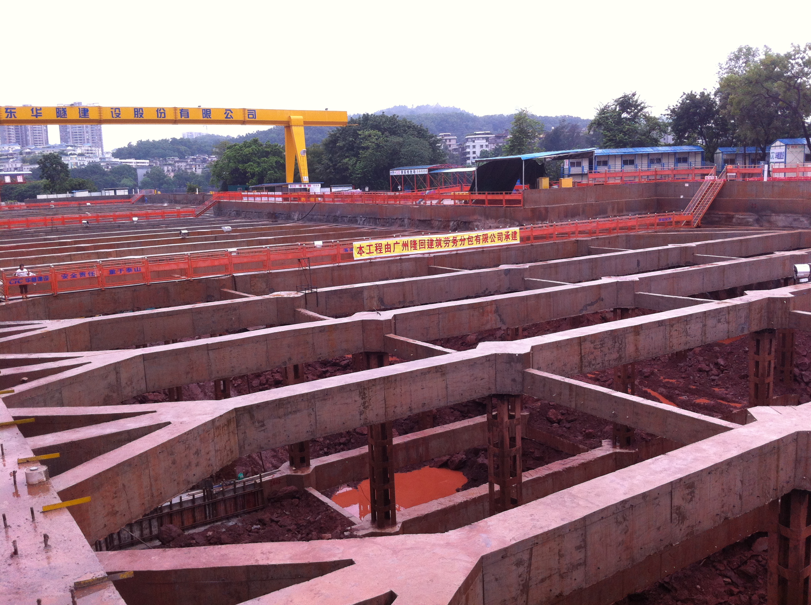 城轨工程展示（一） 建筑工程劳务分包——精细化管理与高效协作的基石